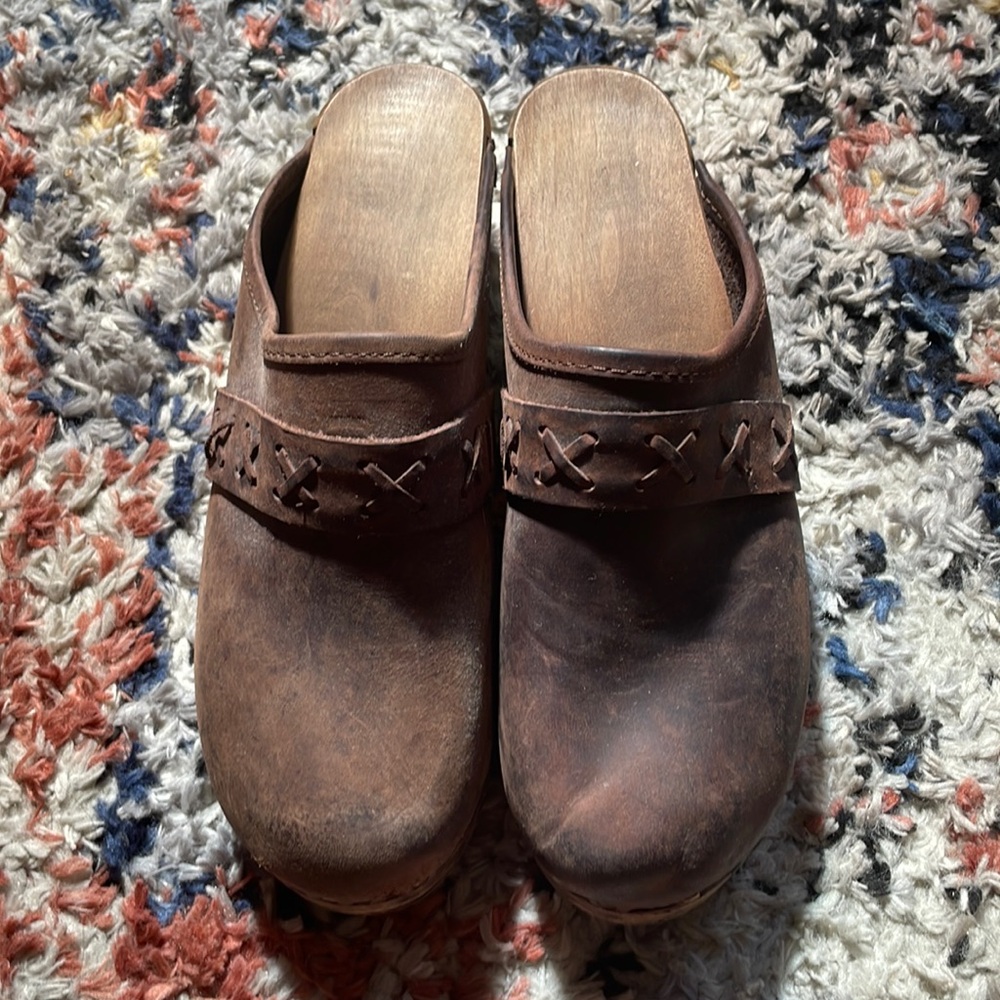 Vintage made in Italy clogs